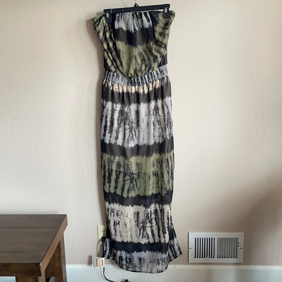 Strapless Dress - Picture 1 of 3